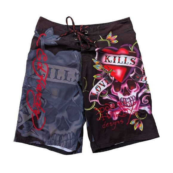 Ed Hardy Swimsuit Mens 32 Trunks Tattoo Art Skull Heart Love Kills NO LINER Y2K - Picture 1 of 8